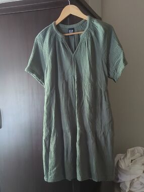 GAP Green Short Sleeve Tiered Cotton Midi Dress With POCKETS!!!